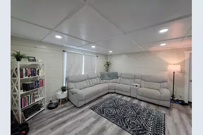 642 W Broadway, Lincoln, ME 04457 - Photo 7