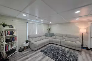 642 W Broadway, Lincoln, ME 04457 - Photo 7
