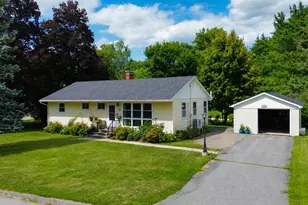 23 Gilbert St, Orono, ME 04473 - Photo 1