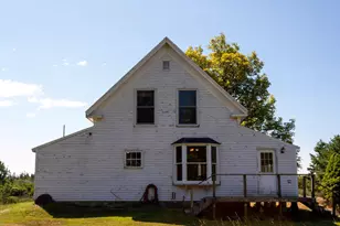 60 Pequot Rd, Vinalhaven, ME 04863 - Photo 3