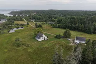 60 Pequot Rd, Vinalhaven, ME 04863 - Photo 5