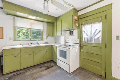 28 Davenport Street, Augusta, ME 04330 - Photo 11