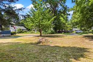 28 Davenport St, Augusta, ME 04330 - Photo 7