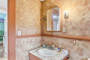 28 Davenport St, Augusta, ME 04330 - Photo 29