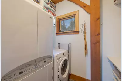 360 Red Point Road, Swans Island, ME 04685 - Photo 17
