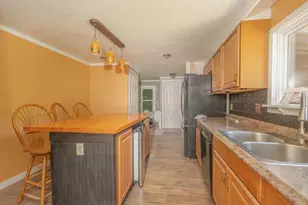172 Turkey Ln, Winthrop, ME 04364 - Photo 11