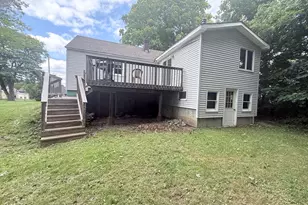 61 Park St, Houlton, ME 04730 - Photo 5