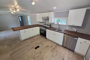 522 North St, Hermon, ME 04401 - Photo 7
