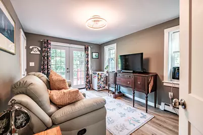 110 Narragansett Street, Gorham, ME 04038 - Photo 25