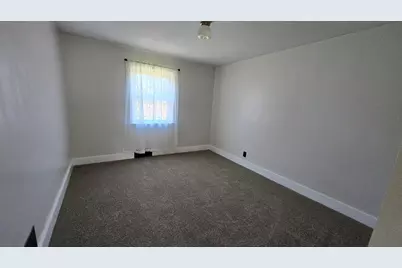 96 Highland Terrace, Mexico, ME 04257 - Photo 9