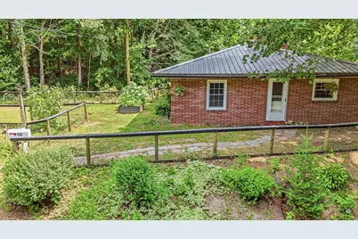 10 Hillcrest Road, Livermore Falls, ME 04254 - Photo 3