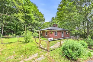 10 Hillcrest Rd, Livermore Falls, ME 04254 - Photo 1