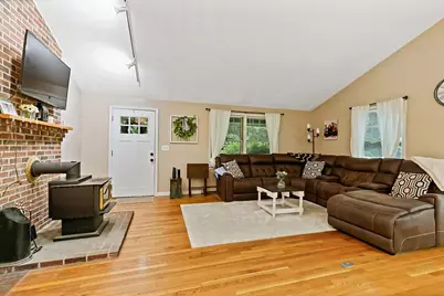 279 Dunn Road, Belgrade, ME 04917 - Photo 11
