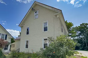 12 Walker St, Bridgton, ME 04009 - Photo 3