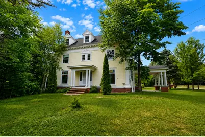 405 Pine Street, Rumford, ME 04276 - Photo 7