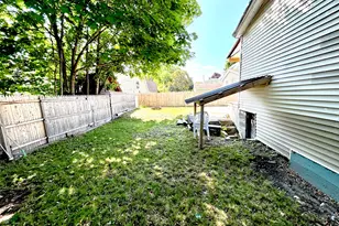 29 Katahdin Ave, Millinocket, ME 04462 - Photo 7