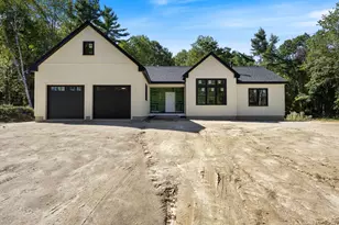 12 Middle Jam Rd, Gorham, ME 04038 - Photo 1