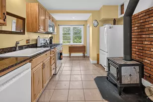 613 Main St, Monmouth, ME 04259 - Photo 9