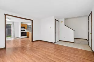 38 Munroe Ln, Topsham, ME 04086 - Photo 3