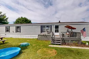 8 Dunlop Ave, Mechanic Falls, ME 04256 - Photo 23
