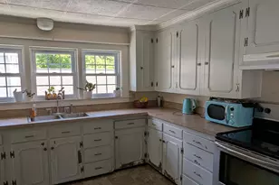 7 Kennebec St, Skowhegan, ME 04976 - Photo 11
