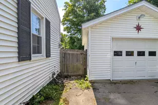 7 Kennebec St, Skowhegan, ME 04976 - Photo 7