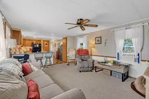 42 Robin Ln, Windham, ME 04062 - Photo 17