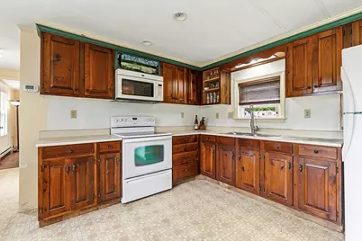 43 Medomak Mobile Home Park #43, Waldoboro, ME 04572 - Photo 13
