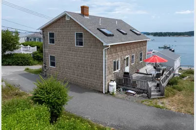 19 Granite Street, Stonington, ME 04681 - Photo 3