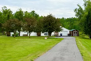 142 Lake Rd, Levant, ME 04456 - Photo 1