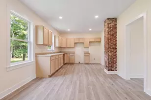 6 11 Hidden Ave, Livermore Falls, ME 04254 - Photo 15