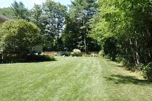 2 Beacon St, Kennebunk, ME 04043 - Photo 9