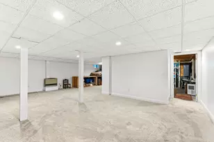 2 Beacon St, Kennebunk, ME 04043 - Photo 51