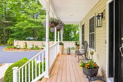 2 Beacon Street, Kennebunk, ME 04043 - Photo 7