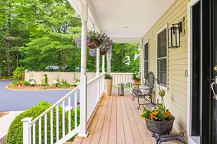 2 Beacon St, Kennebunk, ME 04043 - Photo 7