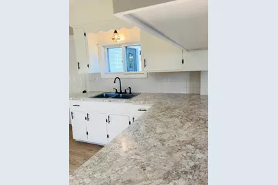 65 Oakland Street, Waterville, ME 04901 - Photo 9