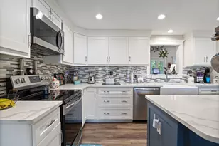 6 Bower Ln, Old Orchard Beach, ME 04064 - Photo 15