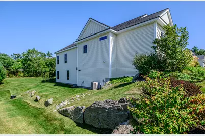 48 Maxwell Woods Drive #3, Cape Elizabeth, ME 04107 - Photo 5