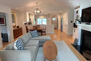 48 Maxwell Woods Dr, Cape Elizabeth, ME 04107 - Photo 25
