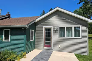 626 College Ave, Old Town, ME 04468 - Photo 5