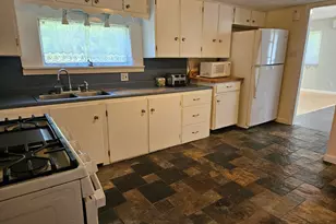 626 College Ave, Old Town, ME 04468 - Photo 11