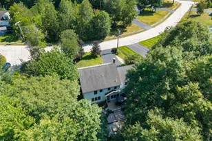 7 Jordan Dr, Biddeford, ME 04005 - Photo 5
