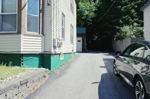 77 Granite St, Mexico, ME 04257 - Photo 3