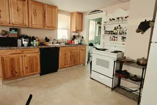 77 Granite St, Mexico, ME 04257 - Photo 11