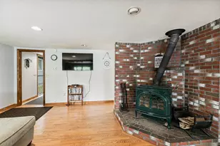 85 Woods Grove Ln, Winthrop, ME 04364 - Photo 17