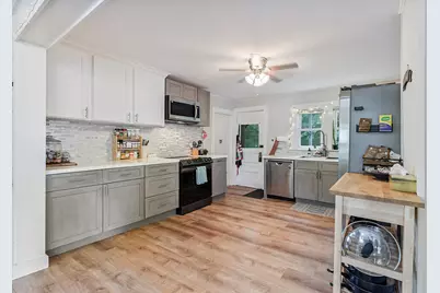 46 Northern Avenue, Farmingdale, ME 04344 - Photo 3