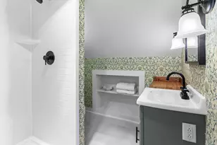 16 Summer St, Wiscasset, ME 04578 - Photo 57