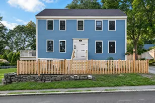 16 Summer St, Wiscasset, ME 04578 - Photo 3