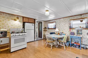 34 Brown St, Kennebunk, ME 04043 - Photo 7