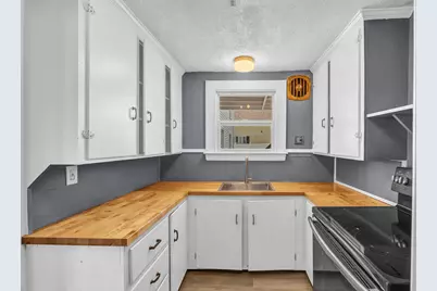 79 Hill Street, Biddeford, ME 04005 - Photo 13